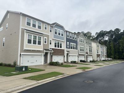 Green Level Trail Townhomes by M/I Homes in Cary - photo 2 2