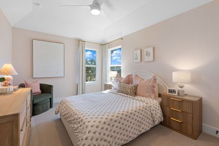 Parkside on the River 70' 23