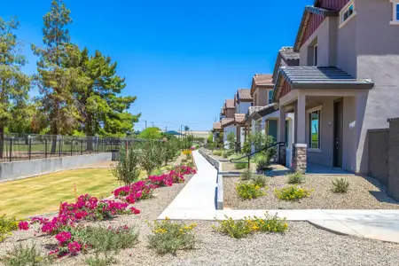 Parkside Villas by AW Residental in Chandler - image 3