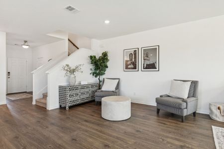 Eagle Cove by Sandlin Homes in Denton - image 19