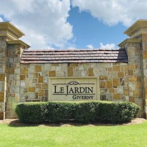Le Jardin by Dream Finders Homes in South Fulton - photo 0