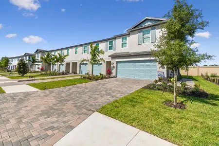 Trevesta by M/I Homes in Palmetto - photo 14 14