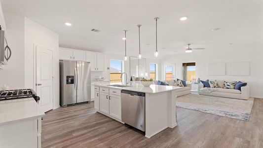 Cypress Green by D.R. Horton in Hockley - image 7