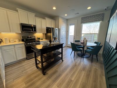 Center 45 by Pacesetter Homes in Round Rock - photo 21 21