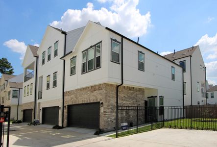 Commons at Ella Forest by Oracle City Homes in Houston - photo 6 6