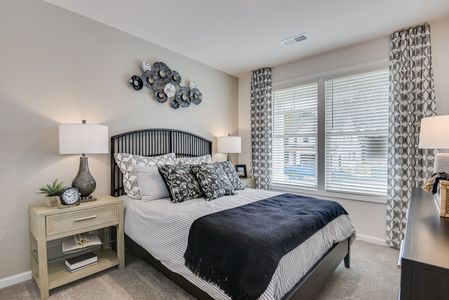 Cottages at Roofs Pond by Stanley Martin Homes in West Columbia - image 15