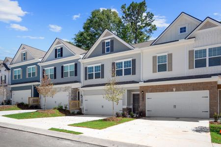 Franklin Manor by Smith Douglas Homes in Lawrenceville - photo 0