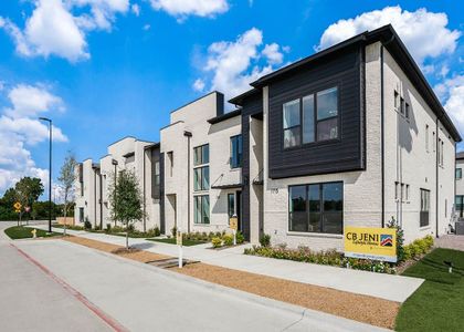 Heritage Creekside by CB JENI Homes in Plano - photo 6 6