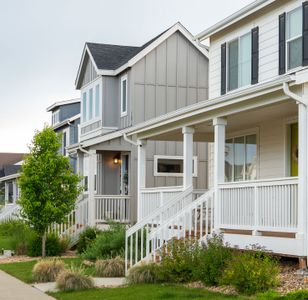 Barefoot Lakes by American Legend Homes in Firestone - photo 39 39