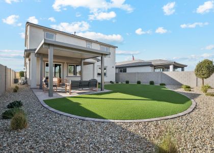 The Skyview Collection at North Copper Canyon 24