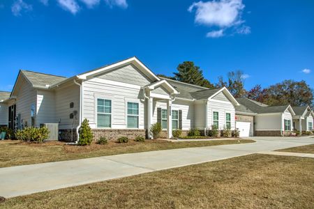 Creekwood by Paran Homes in Powder Springs - photo 3 3