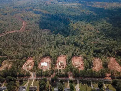 White Oak Estates by Trademark Quality Homes in Senoia - image