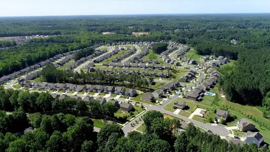 Falls Cove at Lake Norman: Falls Cove at Lake Norman - Phase 1 by Lennar in Troutman - photo 0