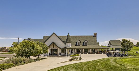 Murphy Creek Golf Course clubhouse exterior