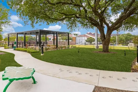 The Preserve on the Park by Cadence Homes in Addison - image 13