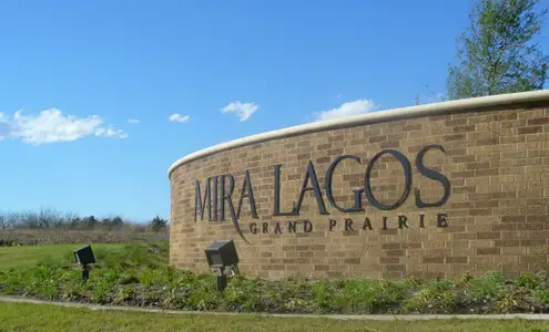 Mira Lagos by Grenadier Homes in Grand Prairie - photo 1 1