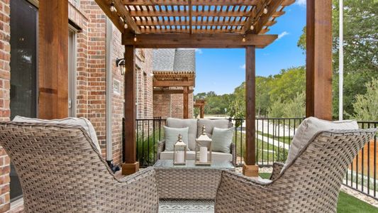 Cottonwood Creek by Grenadier Homes in Rowlett - image 4
