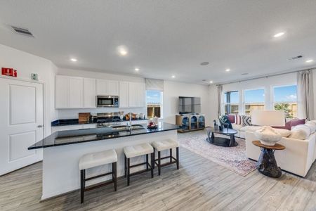 Brookewater 45s by Taylor Morrison in Rosenberg - image 4