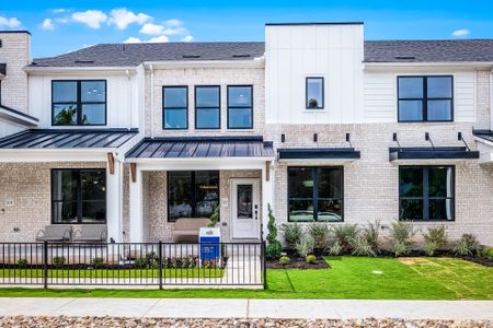 Monarch on Main by Pulte Homes in Round Rock - image