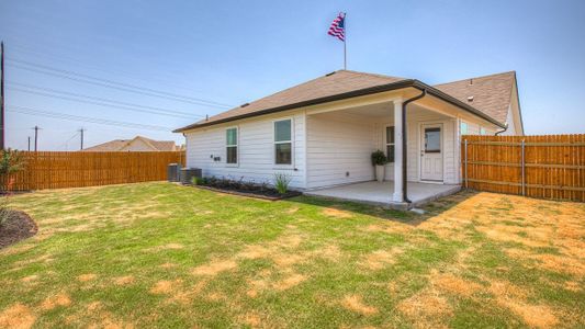 Swenson Heights by D.R. Horton in Seguin - photo 17 17