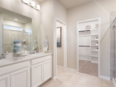 Montgomery Oaks - Premier by Meritage Homes in Conroe - image 10