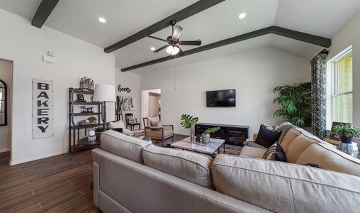 Kingdom Heights by K. Hovnanian® Homes in Rosenberg - photo 22 22