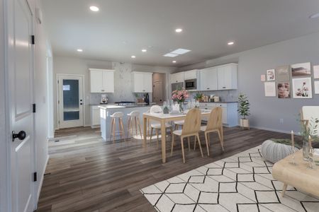 Trailside Alley Load - Single Family Homes 36