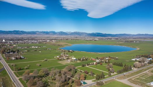 Farmstead by Dream Finders Homes in Berthoud - image