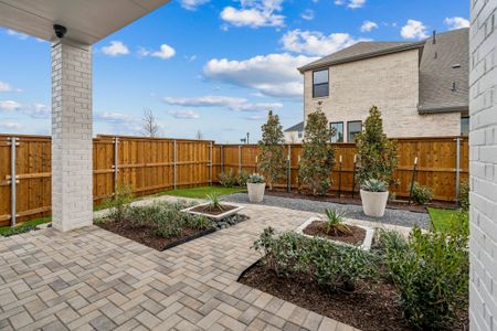 Mustang Lakes Villas by American Legend Homes in Celina - image 6