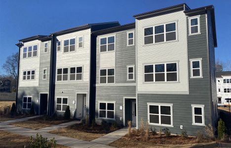 Context at Oakhurst by Tri Pointe Homes in Charlotte - photo 7 7