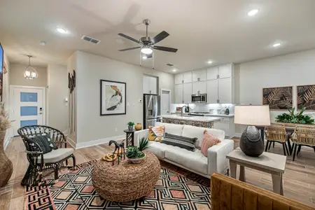 Centero at Stone Oak by Chesmar Homes in San Antonio - photo 4 4