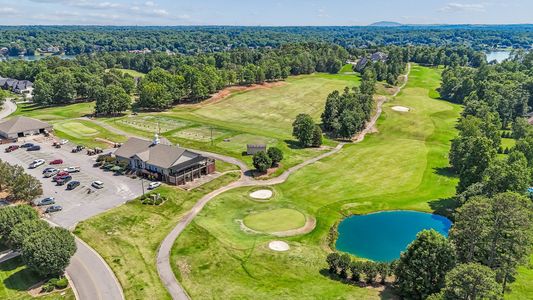 Esplanade at Lake Hickory by Taylor Morrison in Taylorsville - image