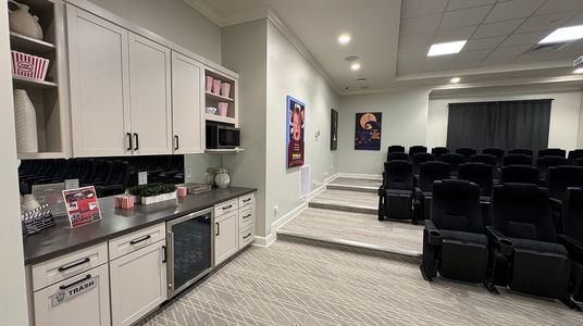 The Timbers at Everlands: The Grand Collection 6