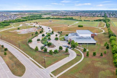 Summer Crest by Landsea Homes in Crowley - photo 1 1