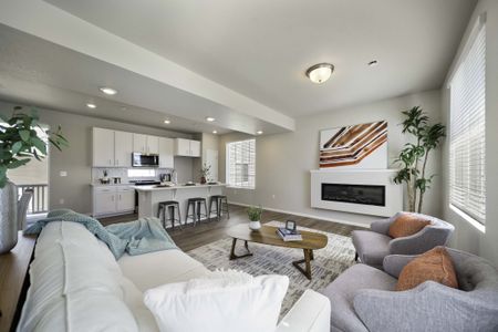 Coach House at Green Valley Ranch 6