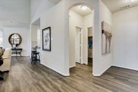 Balmoral East by Colina Homes in Houston - photo 10 10