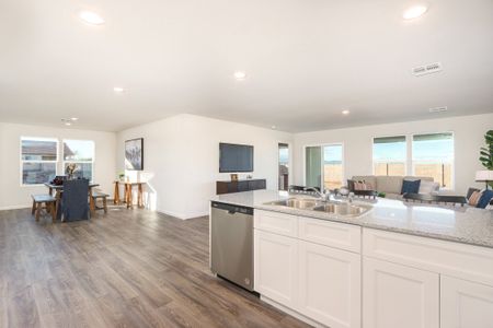 Montano Ridge by Century Complete in Bullhead City - image 5