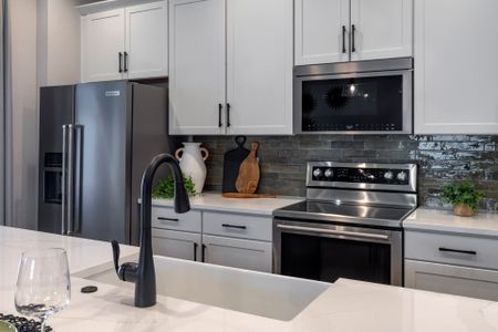 Ridgeview by Trinity Family Builders in Clermont - image 6