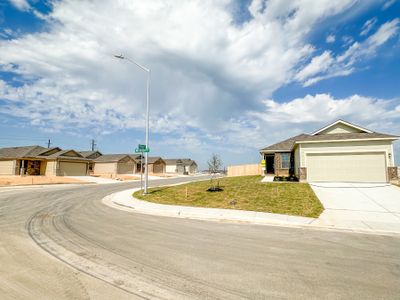 Park Place by M/I Homes in New Braunfels - photo 4 4