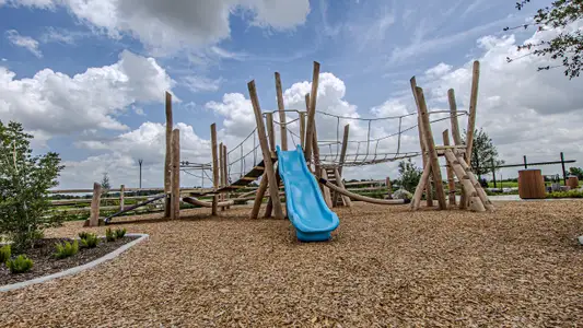 Everly by Westin Homes in Hockley - image 3