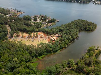 Edgewater on Lake Tillery Waterfront 23