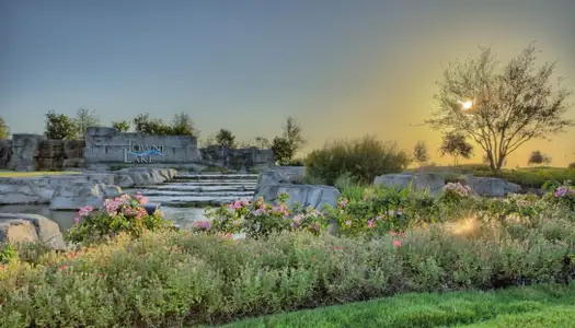 Towne Lake by Partners in Building in Cypress - image