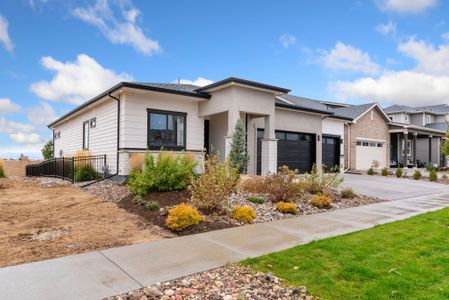 Aurora Highlands by Bridgewater Homes in Aurora - image 19