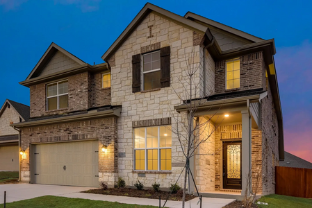 Nash Estates by Riverside Homebuilders in Sherman - image 13