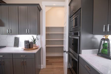 Myers Park by Grant & Co in Arlington - image 17