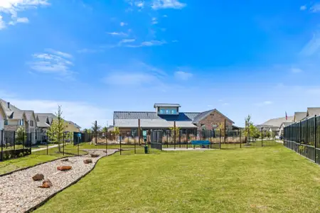 Mira Lagos by Grenadier Homes in Grand Prairie - image 3