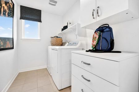 Village Grove 40s 32