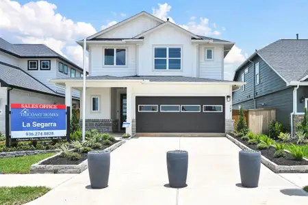 La Segarra 40' by Tricoast Homes in Brookshire - image