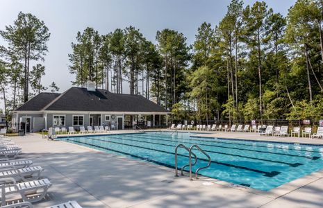 Community Clubhouse & Pool