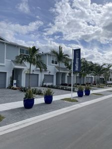 Forest – Townhomes by Mattamy Homes in Lake Worth - photo 7 7